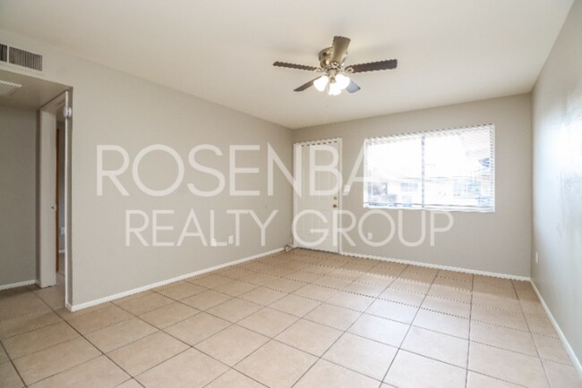 Foto del edificio - 826 E 4th Pl