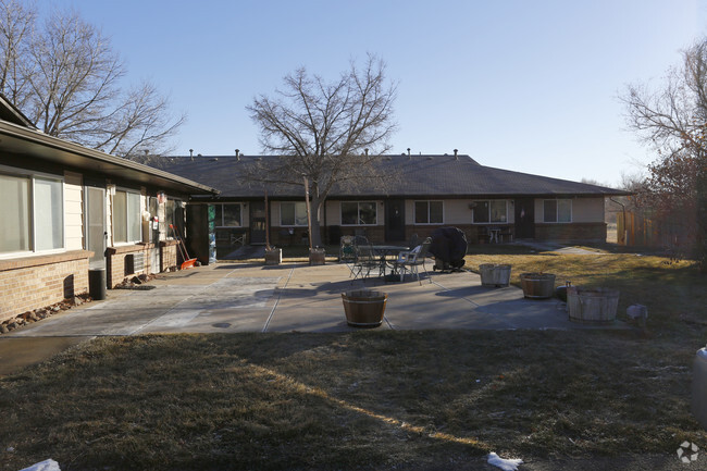 Foto del edificio - Kearney Plaza Apartments