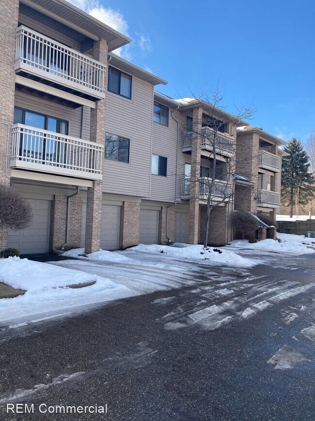 Foto del edificio - 2 br, 2 bath House - 3800 Rosemont Blvd #113A