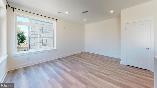 Foto del edificio - 812 N 16th St