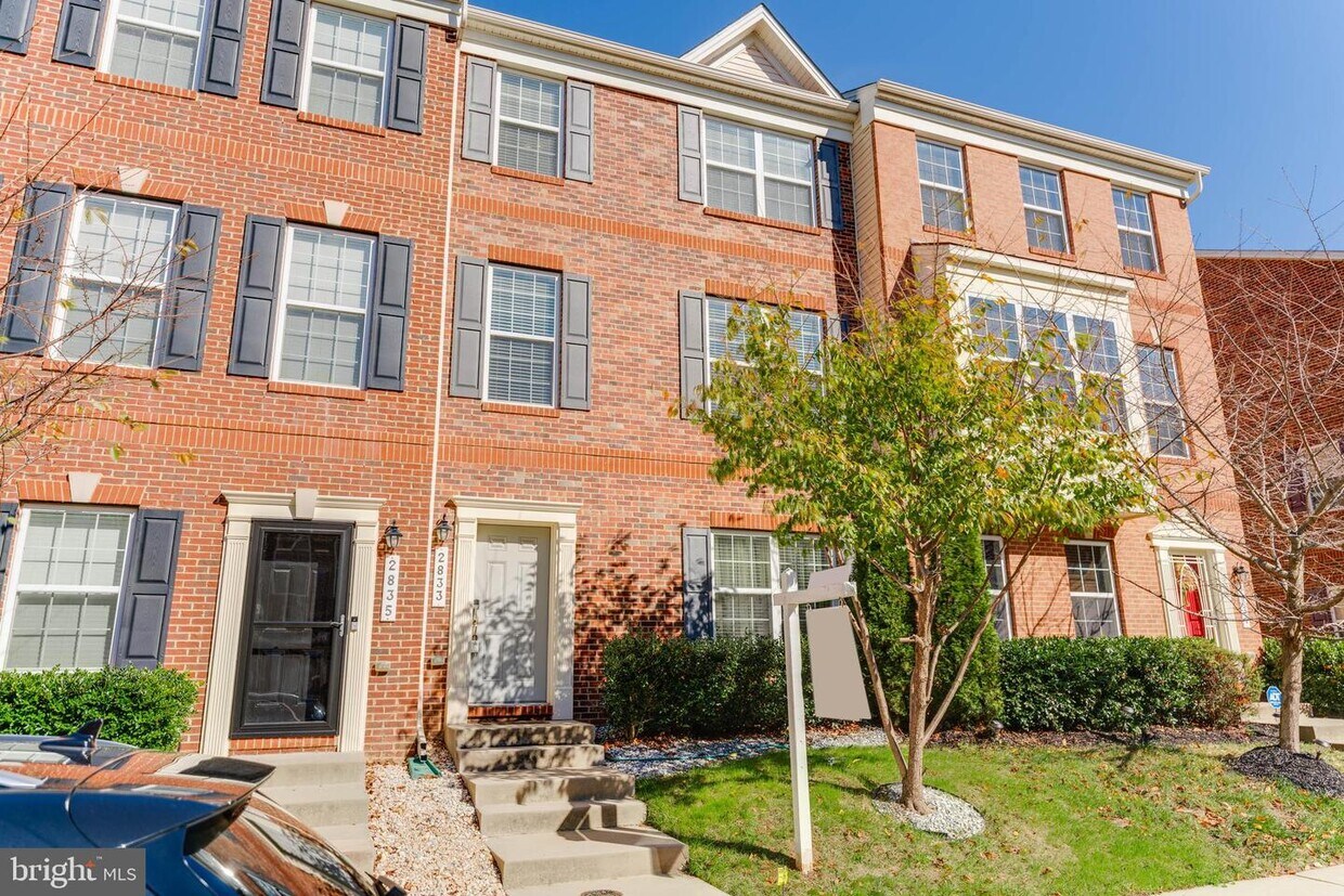 2833 Coppersmith Pl, Bryans Road, MD 20616 Townhome Rentals in Bryans