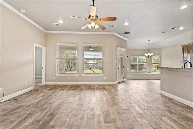 Building Photo - 5000 Terlingua Dr