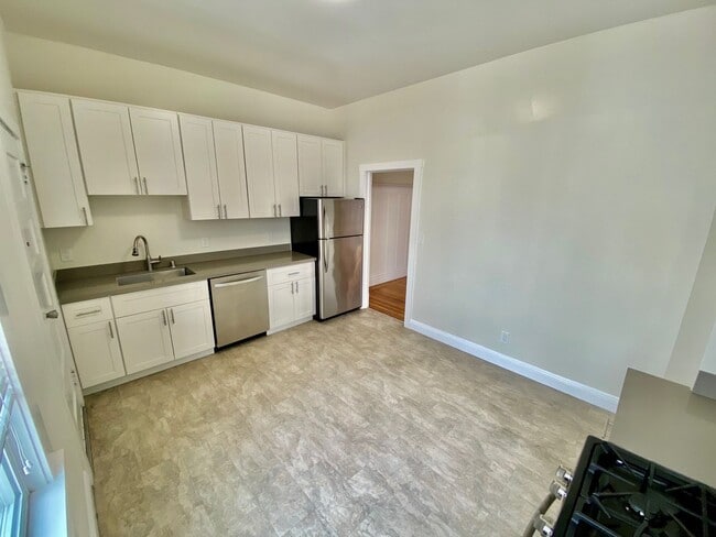 Building Photo - 1081 Natoma St
