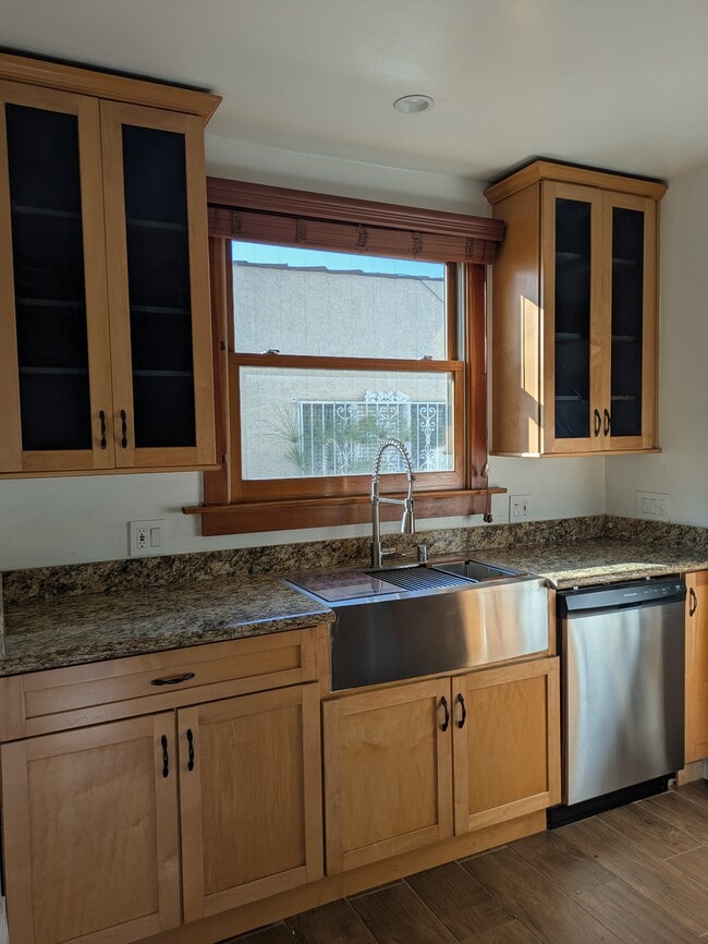 Building Photo - 6267 Commodore Sloat Dr