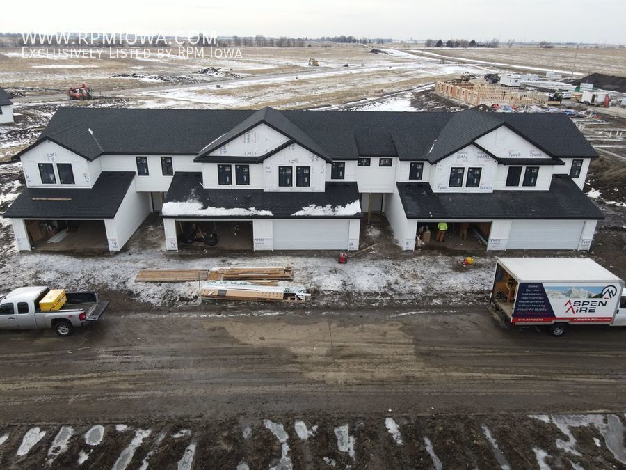 1116 Edgeland St, Bondurant, IA 50035 House Rental in Bondurant, IA