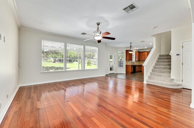 Building Photo - 20308 Farm Pond Ln
