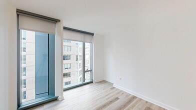 Interior Photo - 399 Fremont