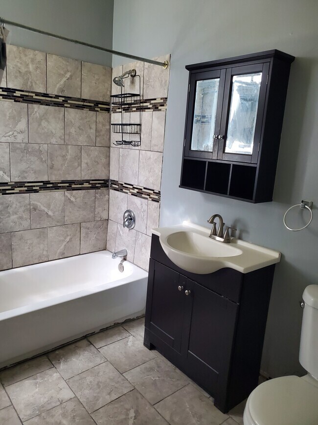 Foto del edificio - 3856 W Arthington St