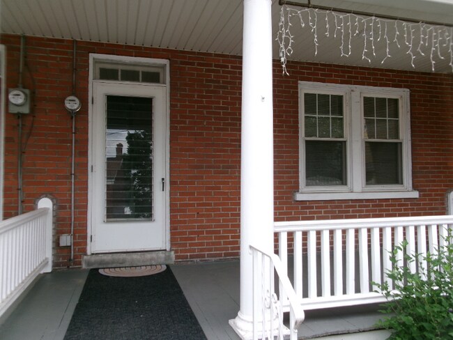 Foto del edificio - 922 Lititz Ave