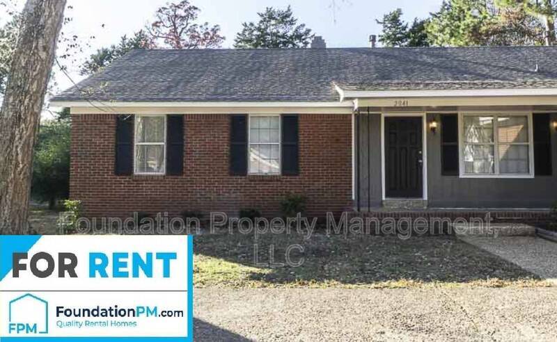 Primary Photo - 2041 Dawson Ln