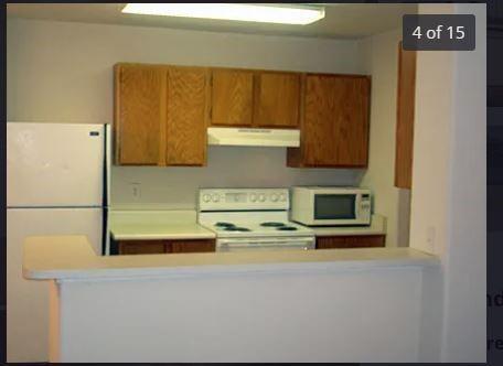 Building Photo - 132 Cedargrove