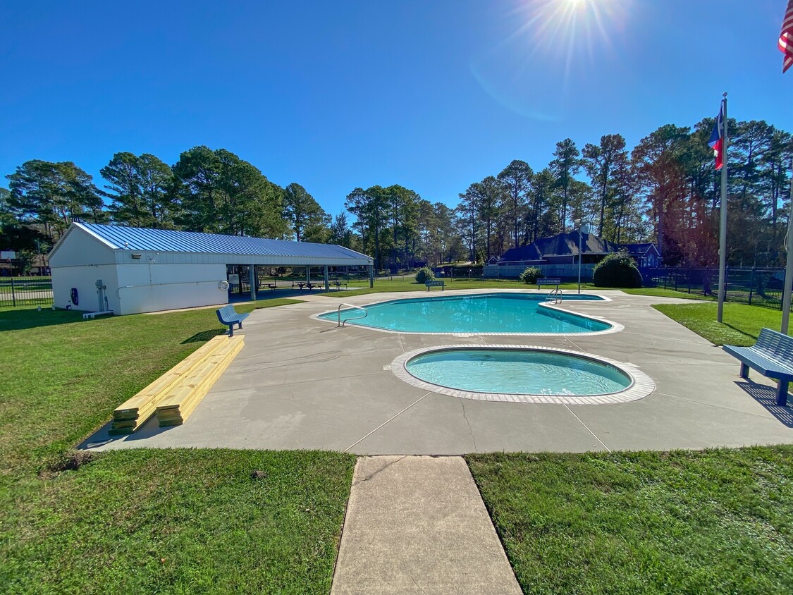 Primary Photo - 13409 W Summerchase Cir
