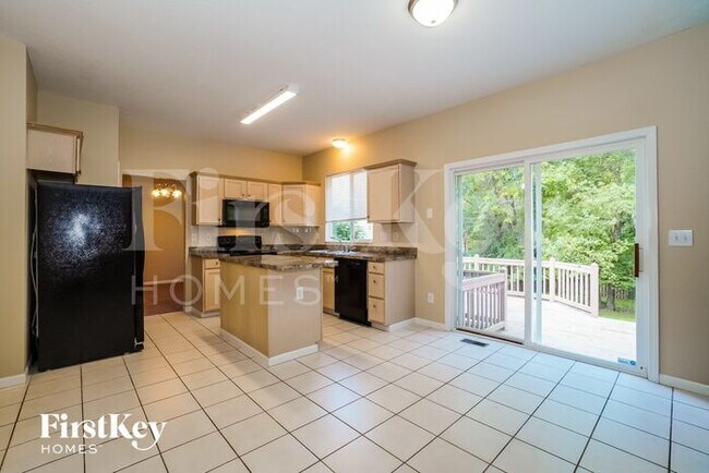 Foto del edificio - 6424 Gossamer Court