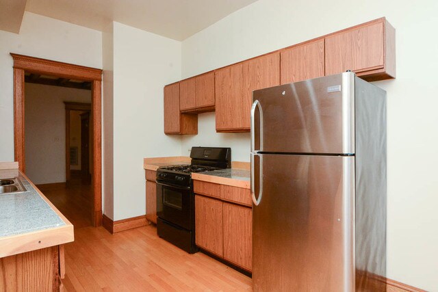 Foto del edificio - 4060 N Sheridan Rd
