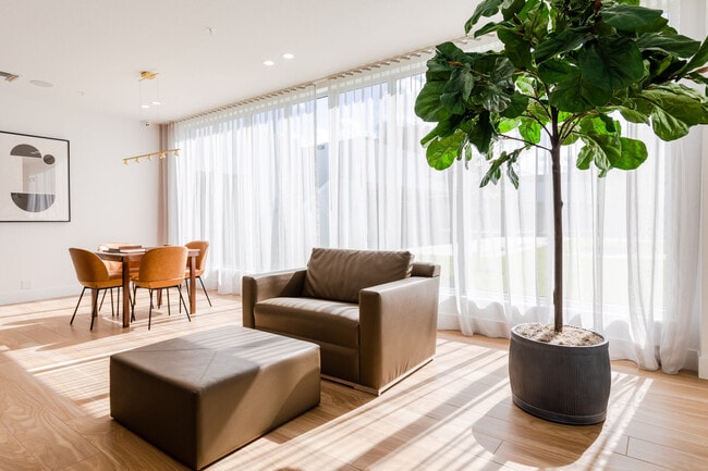 Foto del edificio - Alture Westland