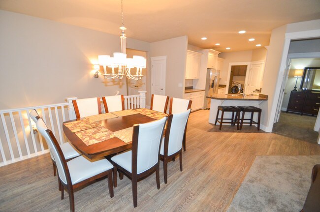 Foto del edificio - 3293 Bengal Blvd