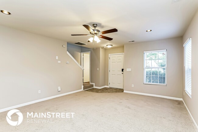 Foto del edificio - 2623 Pebble Meadow Ln
