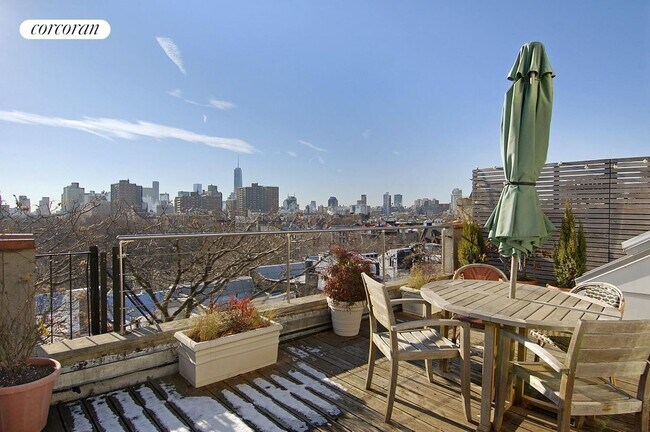 Foto del edificio - 518 E 11th St