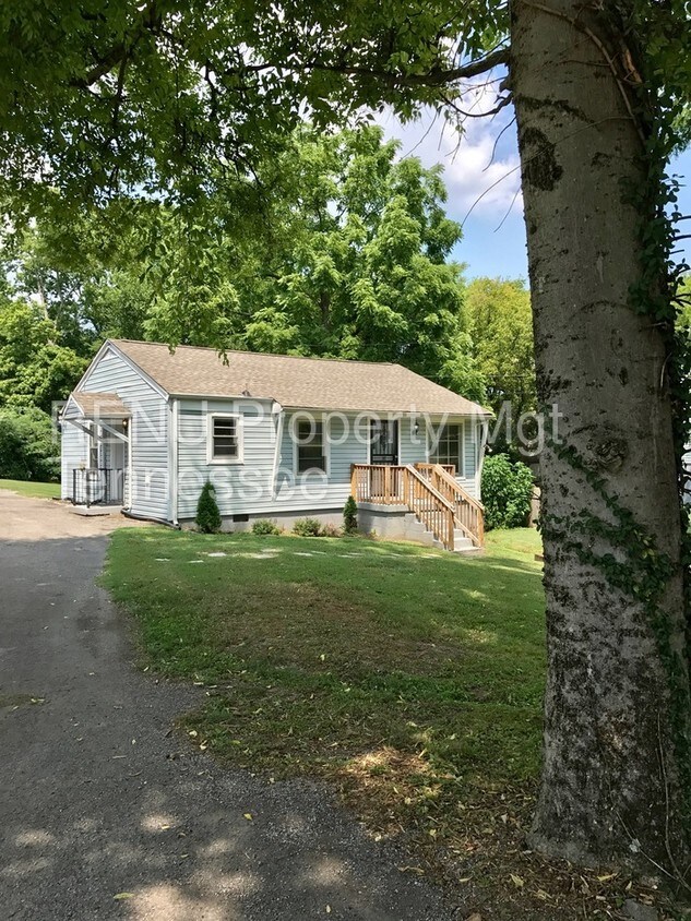 Primary Photo - 1405 Huffine St