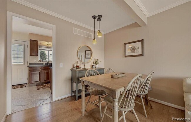 Foto del edificio - 4822 Mansfield Ave
