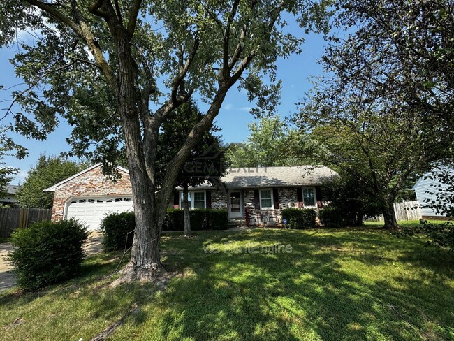 Building Photo - 5088 Blarney St