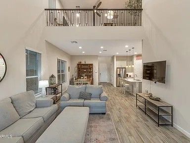 Building Photo - 5031 E Paddock Pl