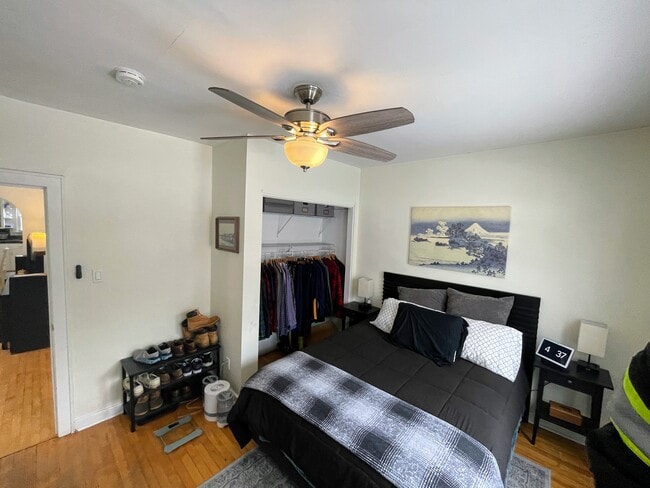 Bedroom 1 - 1619 N Warren Ave