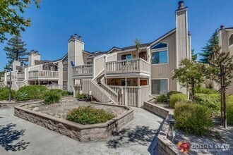 Building Photo - 2863 S Bascom Ave