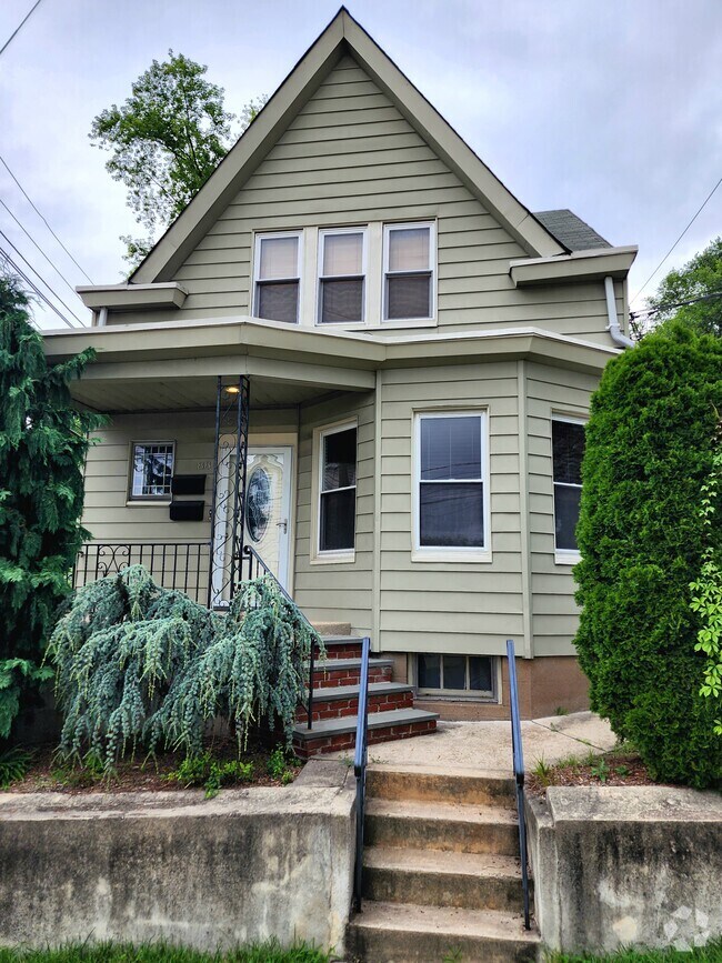 Apartments For Rent in Hawthorne, NJ with High Ceilings 1 Rentals