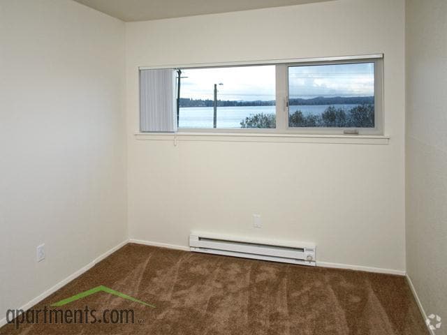 Bedroom - #308 BAYSHORE APARTMENTS