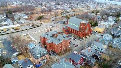 Building Photo - 160 Federal St