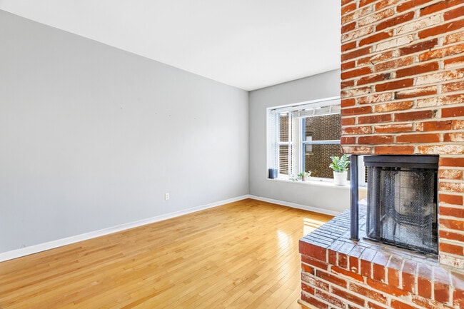 Building Photo - 4512 McPherson Ave