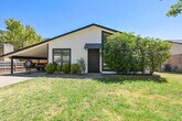 Foto principal - 3015 Adrienne Dr