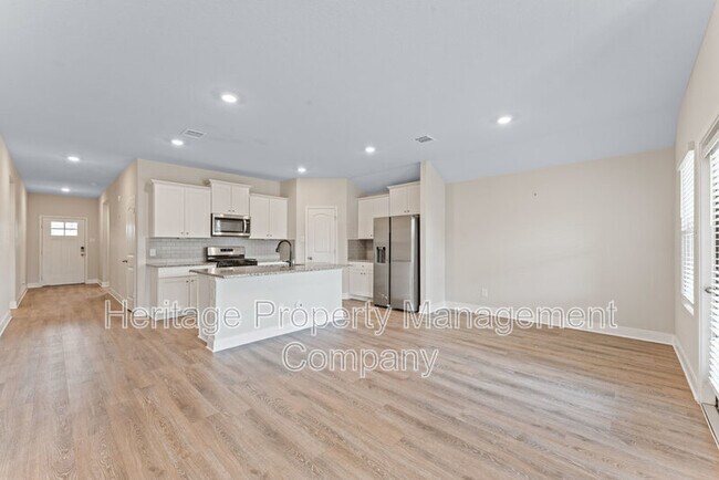 Foto del edificio - 1428 Redwood Crk