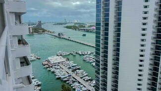 Building Photo - 1717 N Bayshore Dr