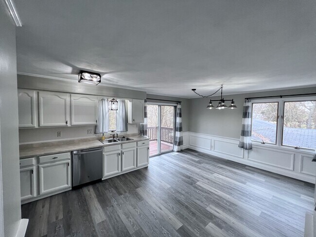 2416 E Grandview Ave Unit 2416, Peoria, IL 61614 - 2416 E Grandview Ave ...