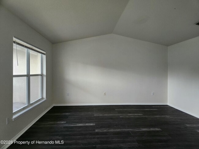 Foto del edificio - 10423 Chalmer St