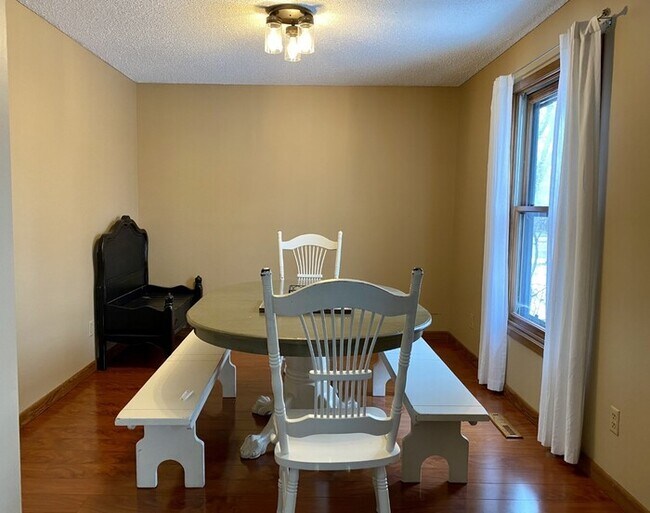 Foto del edificio - 15810 26th Ave N