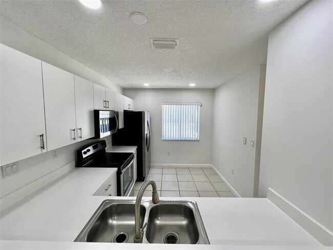 Foto del edificio - 14156 SW 179th Terrace