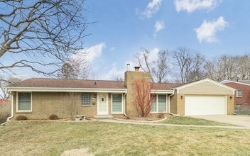Building Photo - 7105 Sunset Terrace