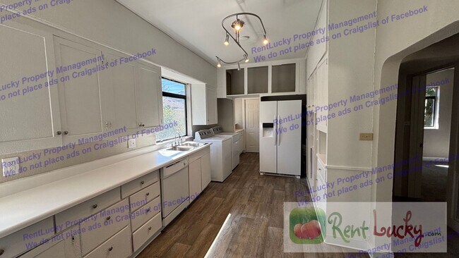 Foto del edificio - 3116 N 8th St