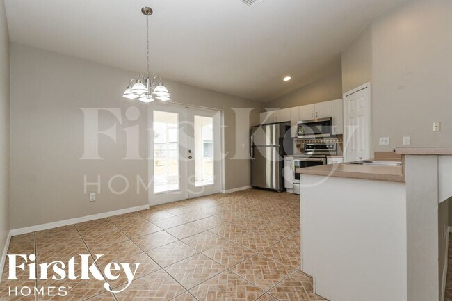 Foto del edificio - 1302 SW 35th St