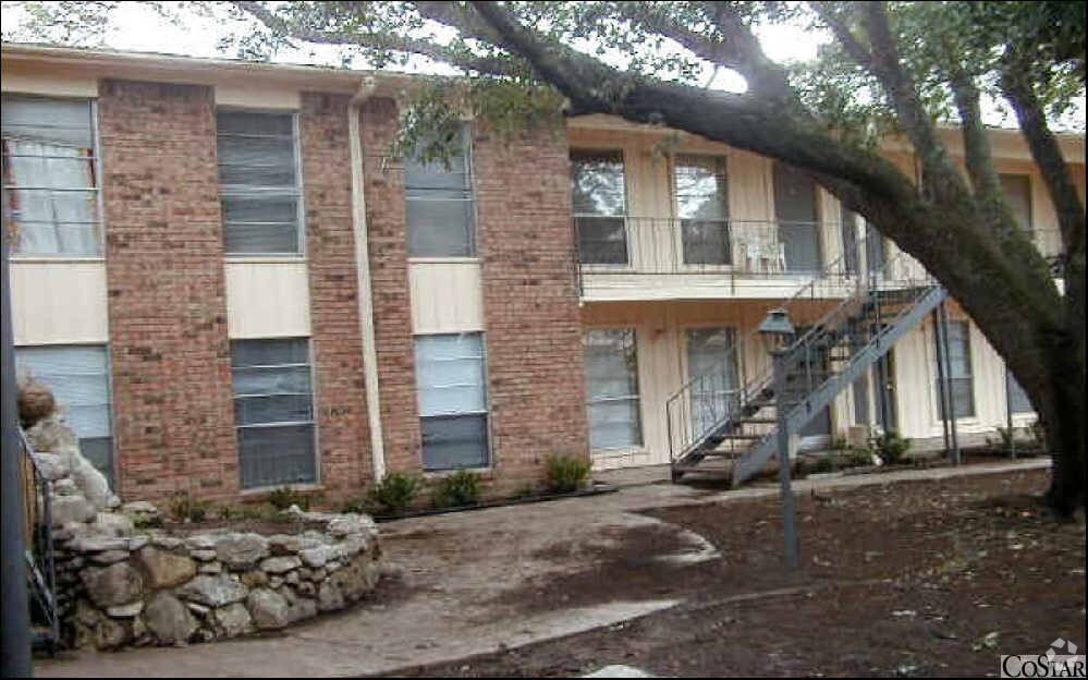 Foto del edificio - Witte Oaks Apartments