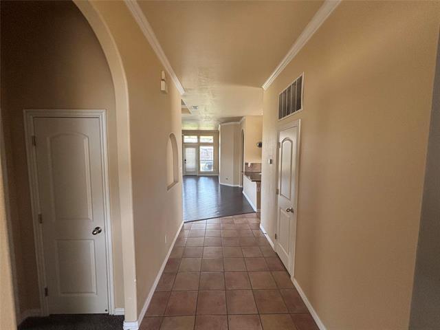 Building Photo - 8361 Edgepoint Tr