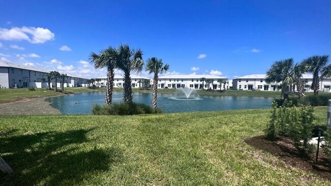 Building Photo - 5671 Enclave Dr