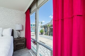 Building Photo - The Edge Apartments