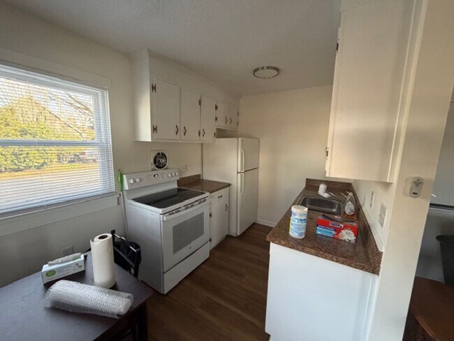 Foto del edificio - 500 Devon St