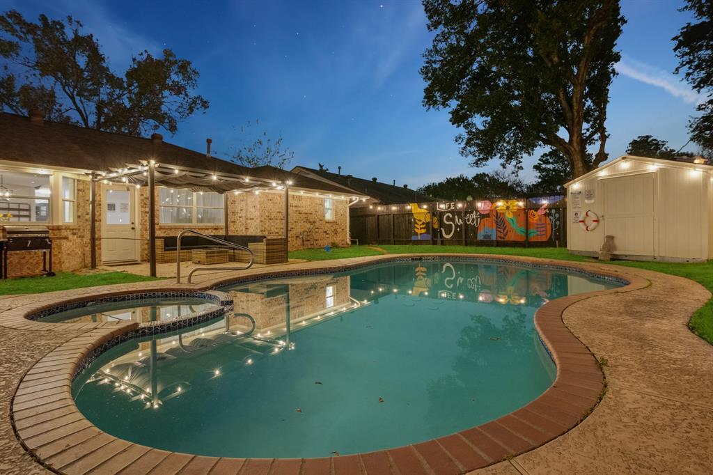 Foto principal - 5819 Chrystell Ln
