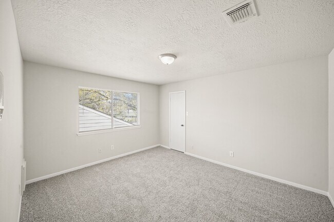 Foto del edificio - 6514 Winkleman Rd