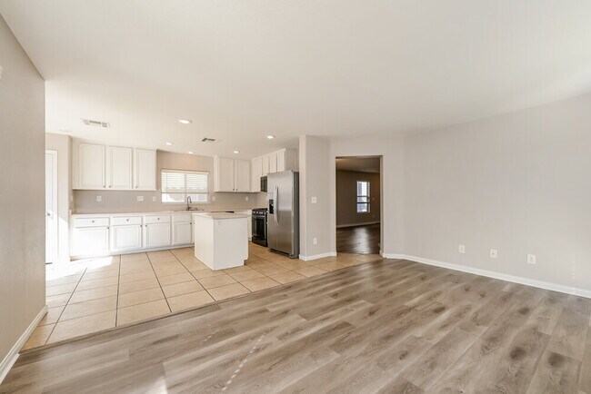 Foto del edificio - 6171 W Blue Rapids Ct